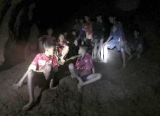 Autoridades iniciam operação de resgate de crianças presas em caverna na Tailândia