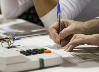 Prazo para justificar ausência no segundo turno vai até 27 de dezembro