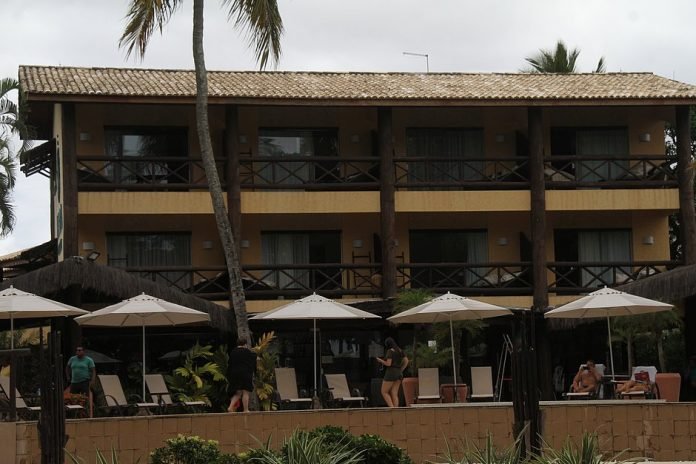 0BDA93C7-0192-4B48-9BE6-D555A6B614A2