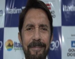 Adelmário Coelho se apresentou na festa de Itatim/Ba