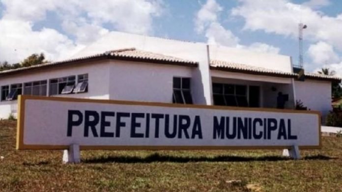 9ACFDBD4-7690-4BFB-B6F3-6748571E74E3