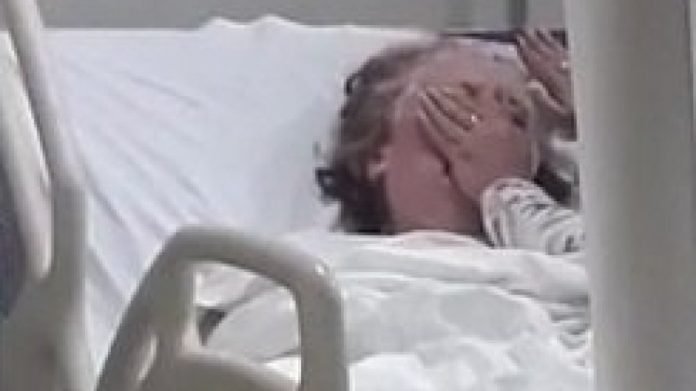 FD7BFBCE-EF14-402C-B89F-23C374BAD081