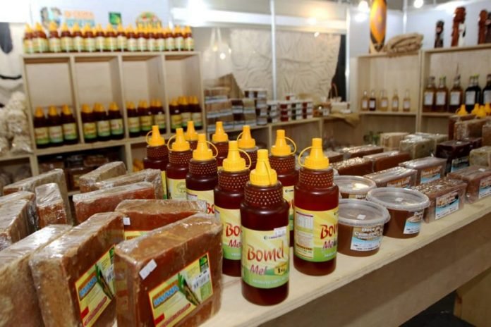 Feira-Baiana-da-Agricultura-Familiar-1068x712