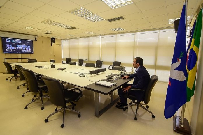 csm_14_01_2020_Reuniao_Ministerio_Saude_Prefeitos_Foto_Betto_Jr_Secom_PMS__1__581dd89d52