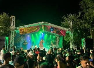 Emoção e alegria marcam a estreia da banda Swing do grandão no Carnaval da Bahia