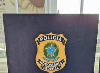 PRF apreende cigarros eletrônicos contrabandeados em Vitória da Conquista (BA)