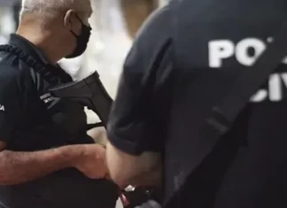 Itabuna: Homem é preso em flagrante após empurrar companheira de prédio