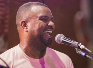 Samba de Tamanco encerra apresentação em Feira de Santana com grande sucesso