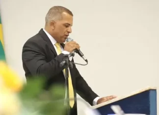 Mata de São João: Após gestor renunciar, vice toma posse como prefeito