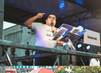 MUNICIPIO DE TAPEROA COMEMORA DIA DA BIBLIA COM MUITA FÉ E LOUVOR