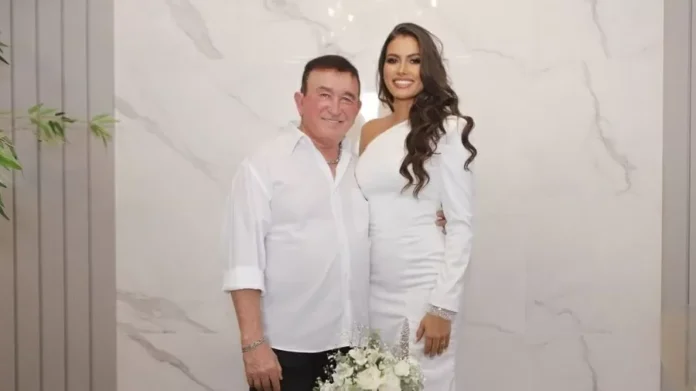amado-batista-em-seu-casamento-com-miss-calita-1741957656758_v2_900x506.jpg