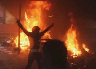 Manifestantes e Exército do Nepal negociam escolha de líder interino