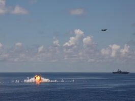 Governo dos EUA considera atacar alvos militares da Venezuela, diz jornal