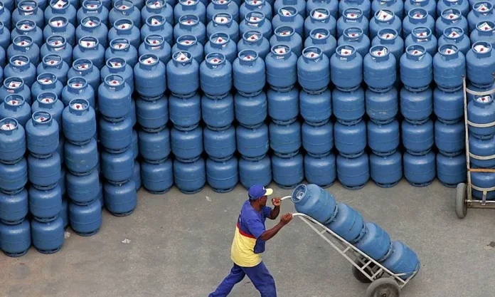 Gas-do-Povo-veja-valor-de-referencia-do-botijao-na0136515800202510201141-ScaleDownProportional