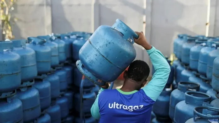 Mudanca-nas-regras-do-gas-de-cozinha-acende-alerta0136801300202511111127-ScaleDownProportional
